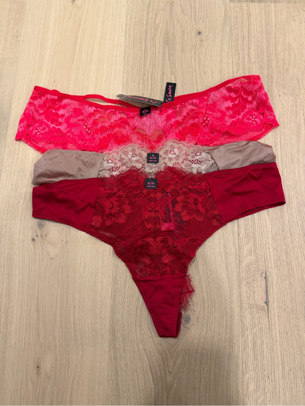 La Senza 3 lace panties